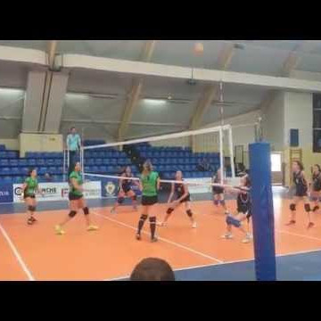 Balle de match et titre pour les départ' filles